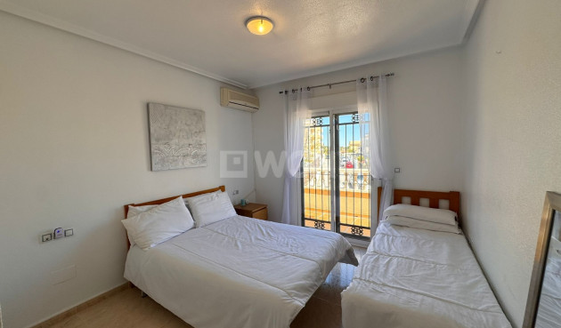 Odsprzedaż - Kamienica - Campoamor - Costa Blanca