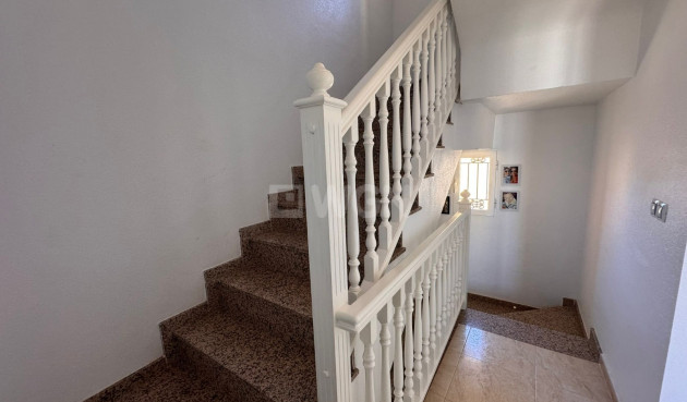 Odsprzedaż - Kamienica - Campoamor - Costa Blanca