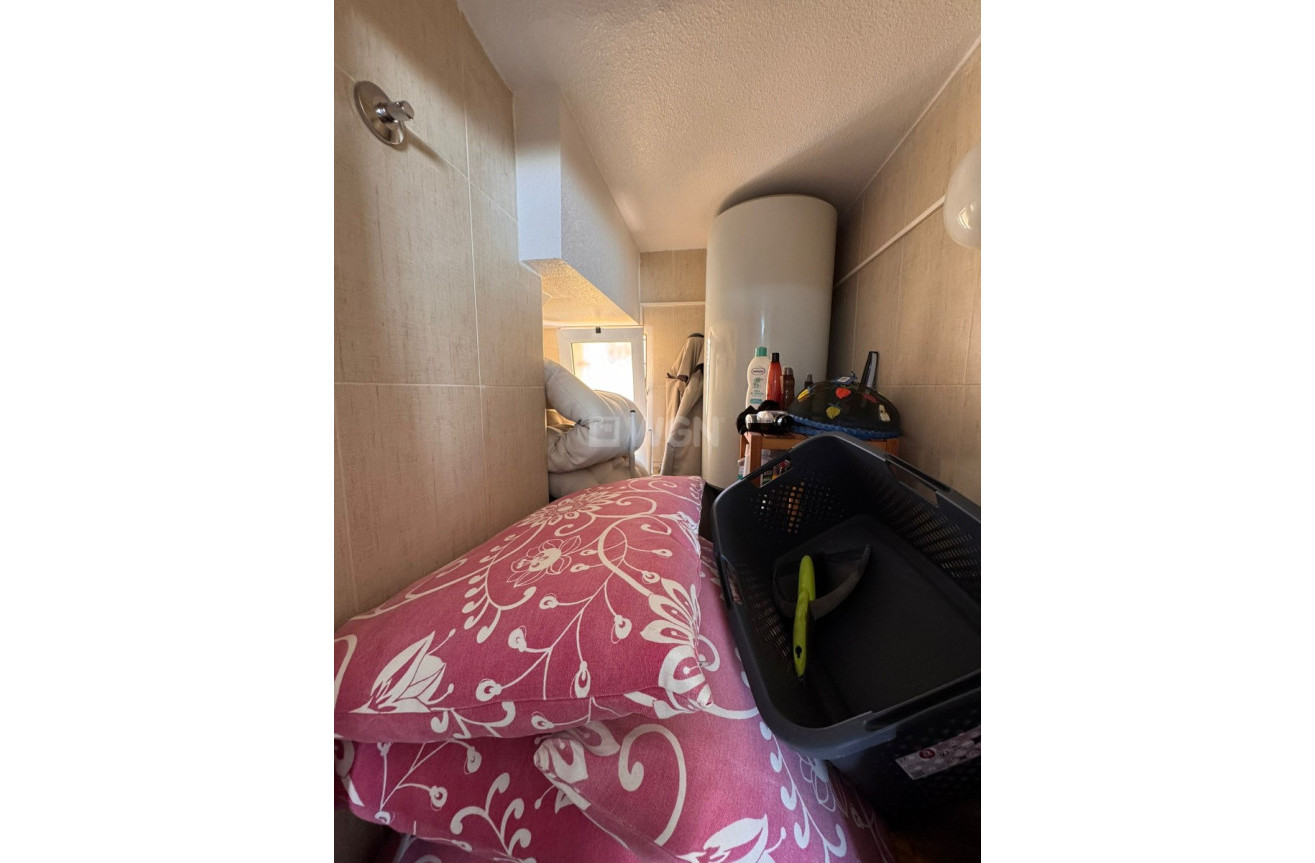 Odsprzedaż - Kamienica - Campoamor - Costa Blanca