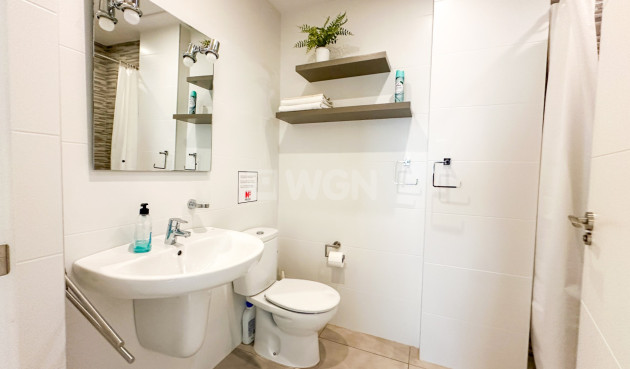 Odsprzedaż - Mieszkanie w bloku - Orihuela Costa - Costa Blanca