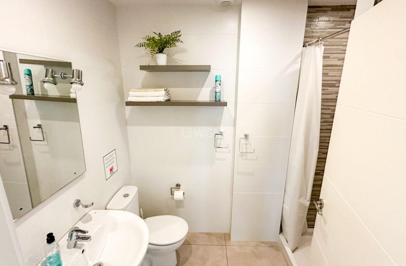 Odsprzedaż - Mieszkanie w bloku - Orihuela Costa - Costa Blanca