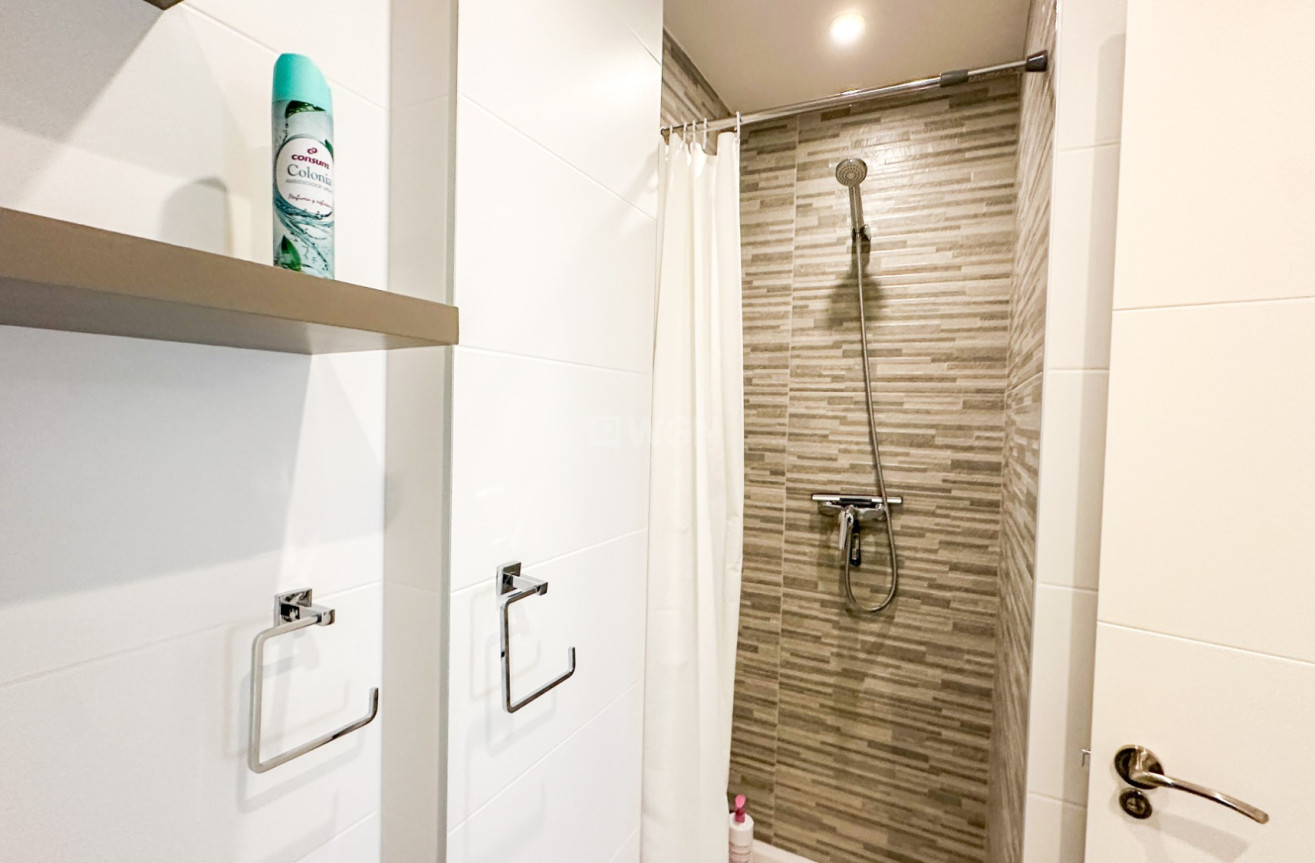 Odsprzedaż - Mieszkanie w bloku - Orihuela Costa - Costa Blanca