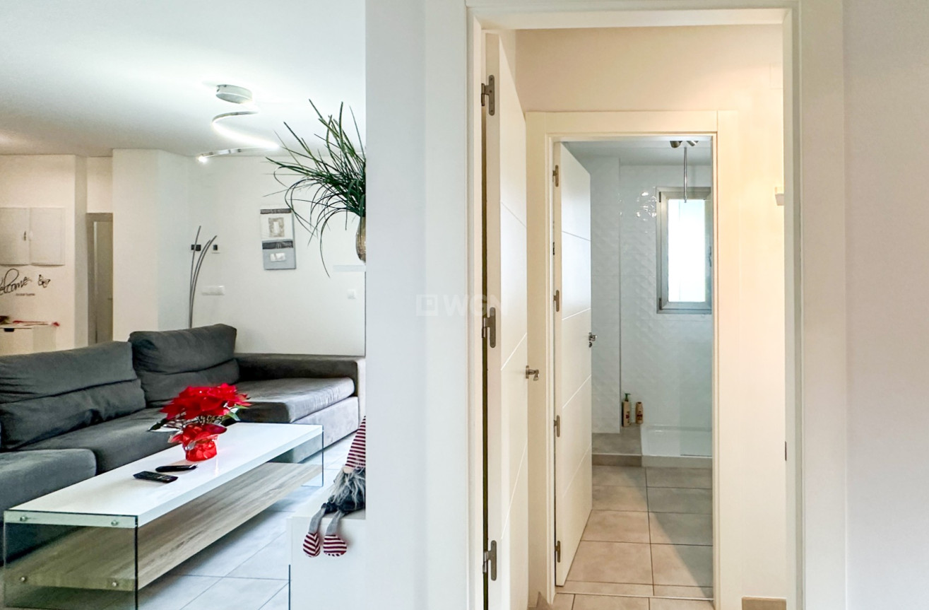 Odsprzedaż - Mieszkanie w bloku - Orihuela Costa - Costa Blanca