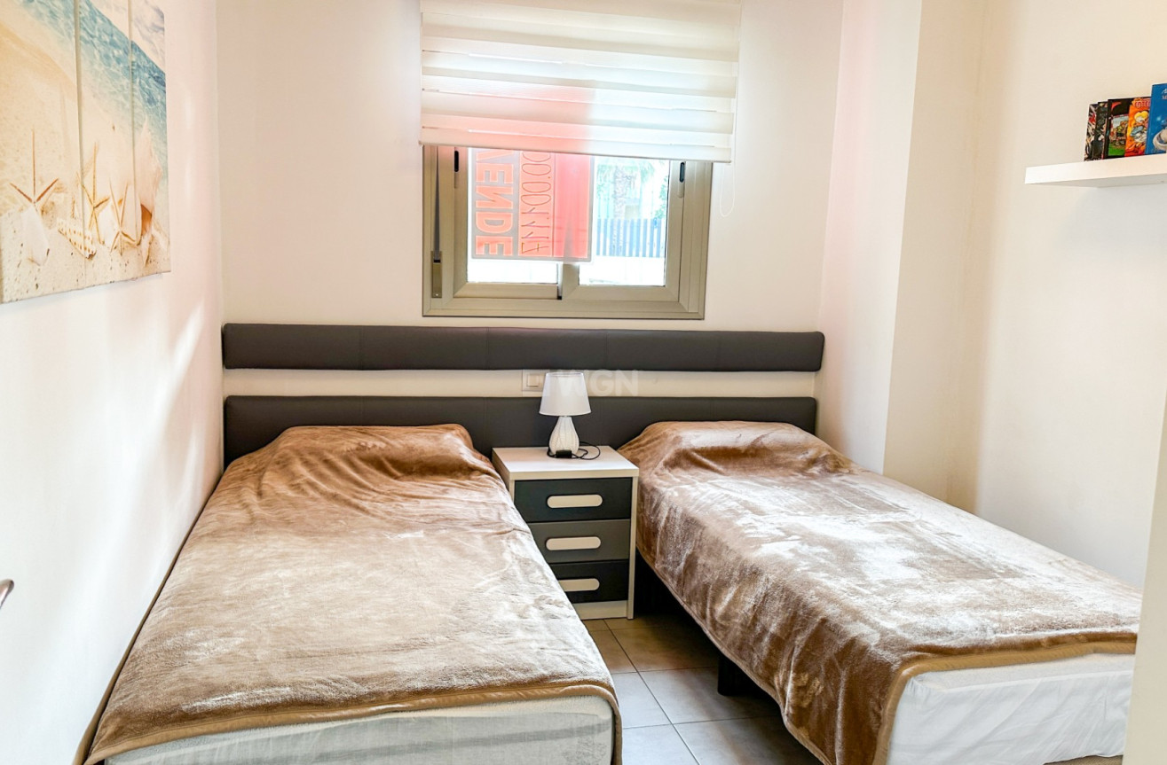 Odsprzedaż - Mieszkanie w bloku - Orihuela Costa - Costa Blanca