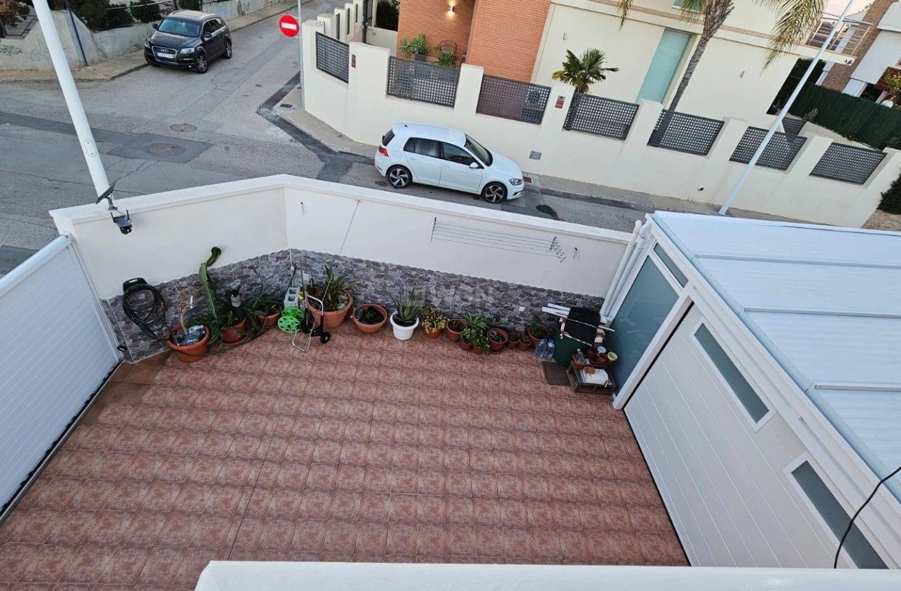 Odsprzedaż - Kamienica - Santiago de la ribera - Playa de santiago de la ribera