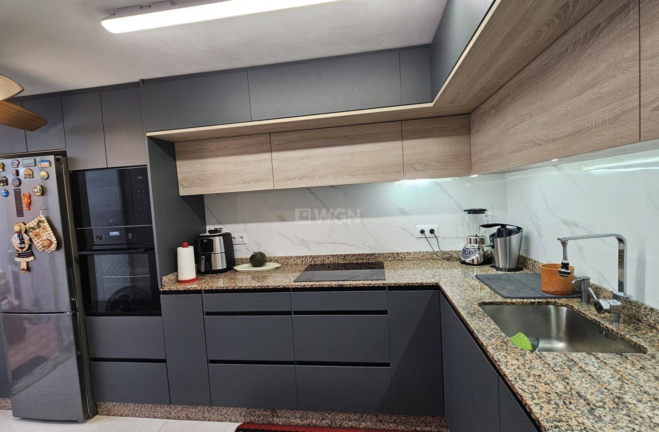 Odsprzedaż - Kamienica - Santiago de la ribera - Playa de santiago de la ribera