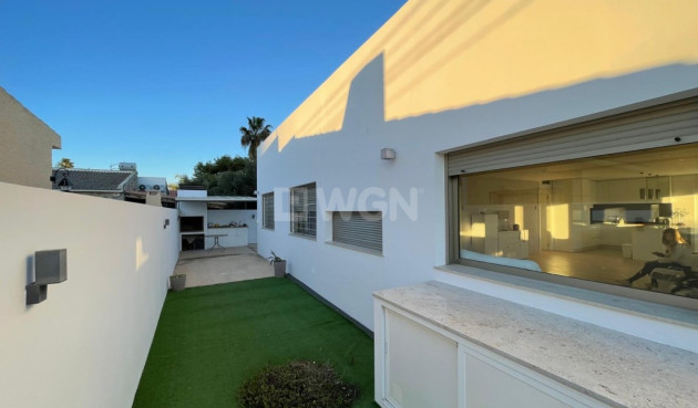 Resale - Villa - Mar de Cristal - Costa Calida