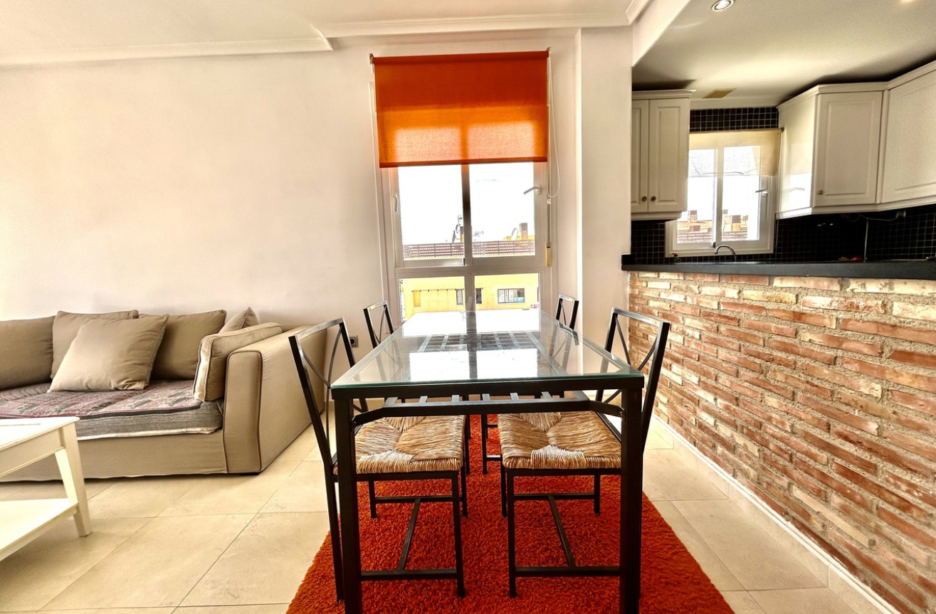 Odsprzedaż - Mieszkanie w bloku - Villamartin - Costa Blanca