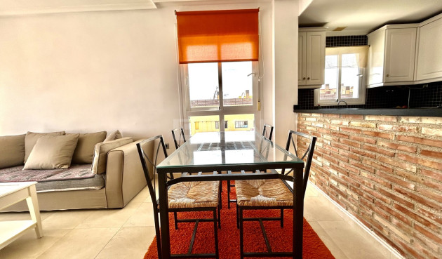 Odsprzedaż - Mieszkanie w bloku - Villamartin - Costa Blanca