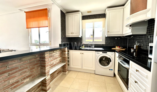 Odsprzedaż - Mieszkanie w bloku - Villamartin - Costa Blanca