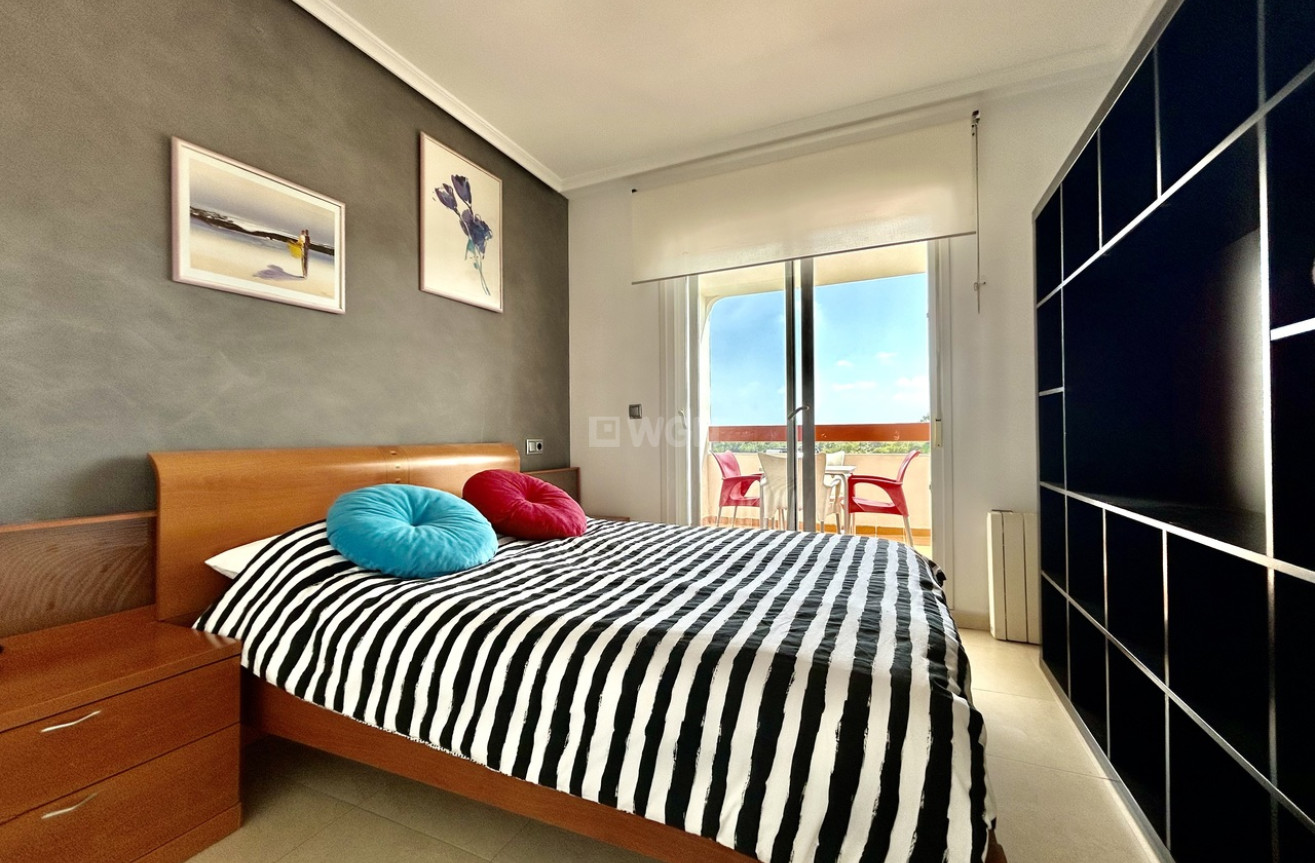 Odsprzedaż - Mieszkanie w bloku - Villamartin - Costa Blanca