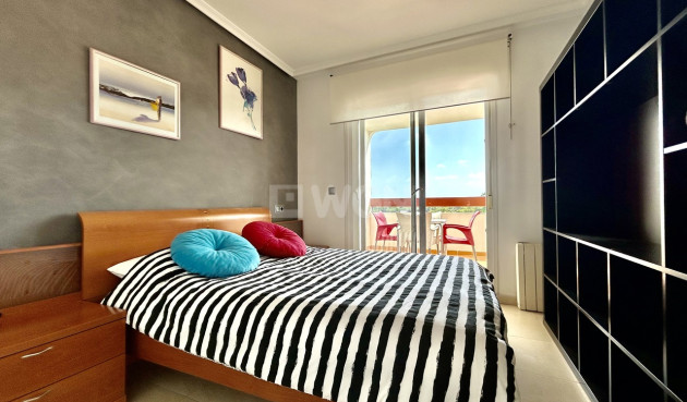 Odsprzedaż - Mieszkanie w bloku - Villamartin - Costa Blanca