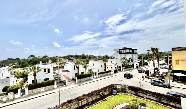 Odsprzedaż - Mieszkanie w bloku - Villamartin - Costa Blanca