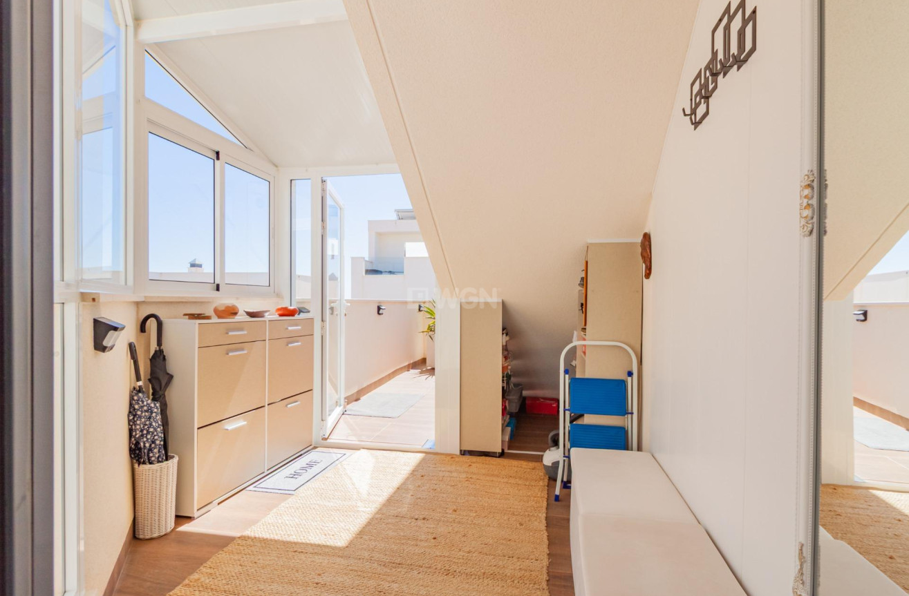 Odsprzedaż - Mieszkanie w bloku - San Miguel de Salinas - Bellavista