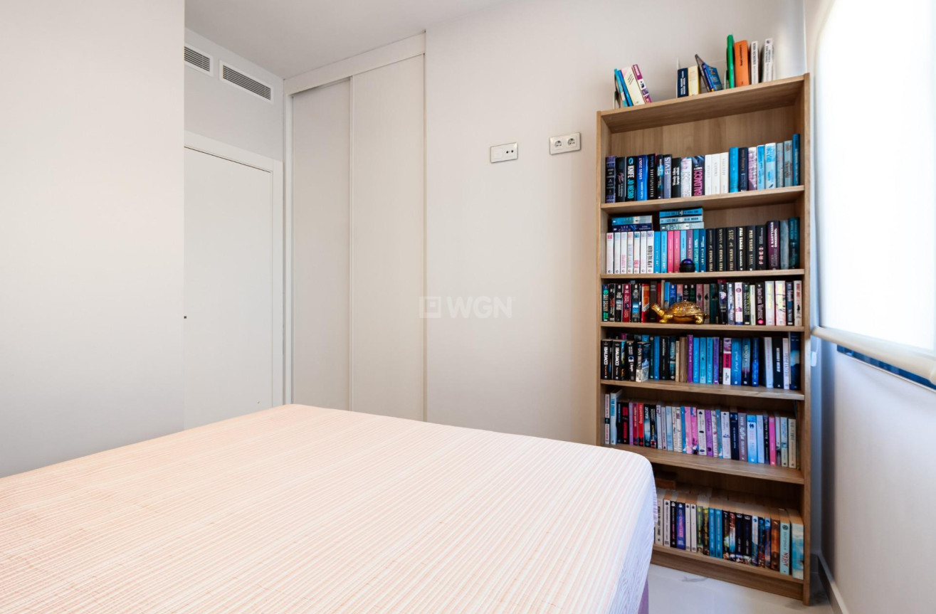 Odsprzedaż - Mieszkanie w bloku - San Miguel de Salinas - Bellavista