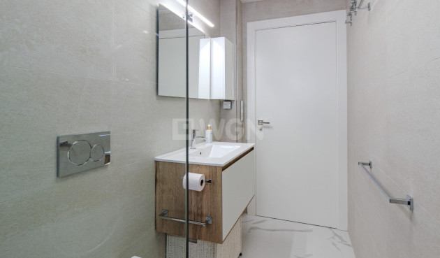 Odsprzedaż - Mieszkanie w bloku - San Miguel de Salinas - Bellavista