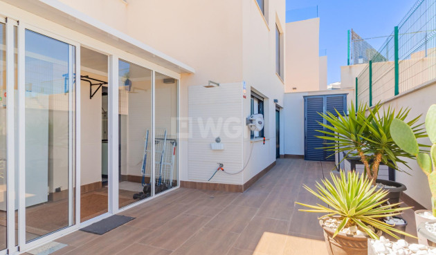 Odsprzedaż - Mieszkanie w bloku - San Miguel de Salinas - Bellavista