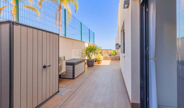 Odsprzedaż - Mieszkanie w bloku - San Miguel de Salinas - Bellavista