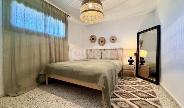 Odsprzedaż - Mieszkanie w bloku - Guardamar del Segura - Costa Blanca