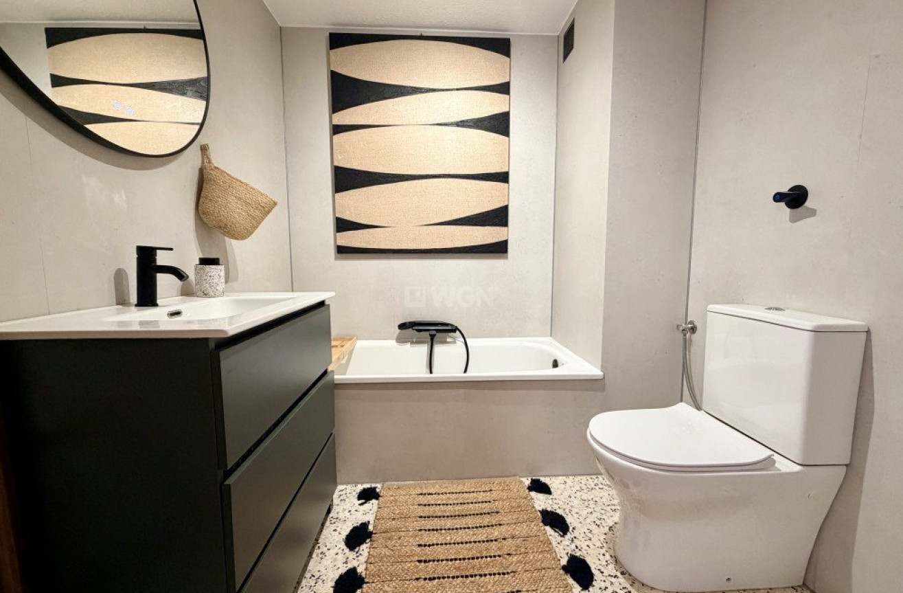 Odsprzedaż - Mieszkanie w bloku - Guardamar del Segura - Costa Blanca