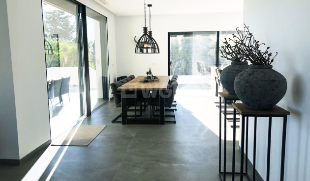 Odsprzedaż - Villa - Ciudad Quesada - Costa Blanca