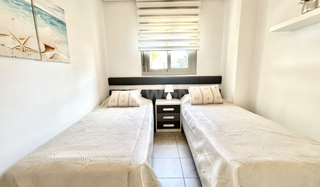 Odsprzedaż - Mieszkanie w bloku - Los Dolses - Inland