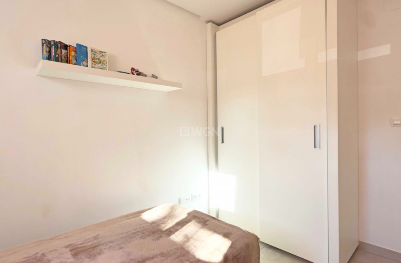 Odsprzedaż - Mieszkanie w bloku - Orihuela Costa - Costa Blanca