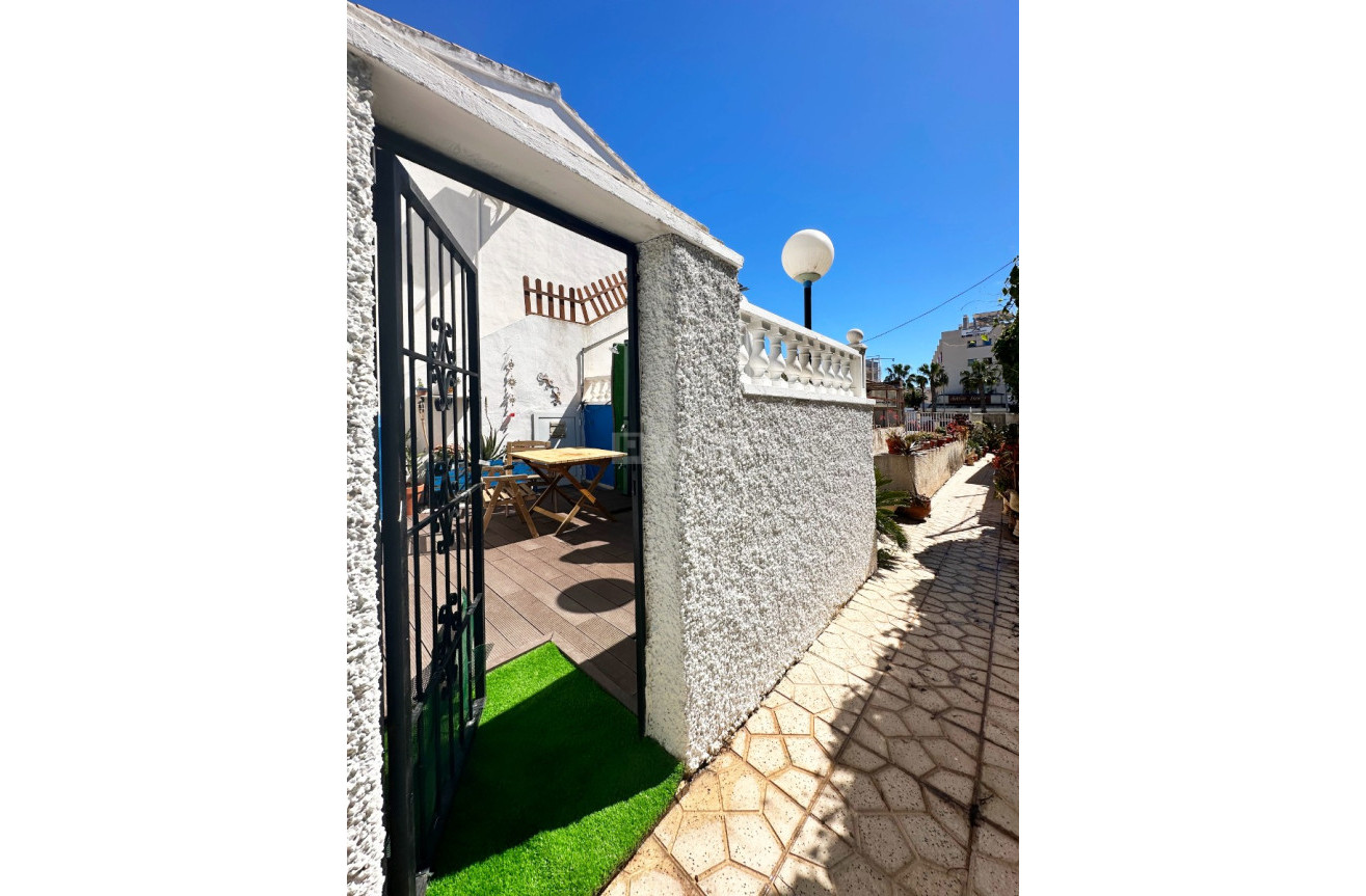 Wiederverkauf - Bungalow - Orihuela Costa - Costa Blanca