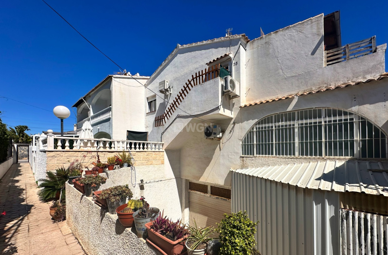 Wiederverkauf - Bungalow - Orihuela Costa - Costa Blanca