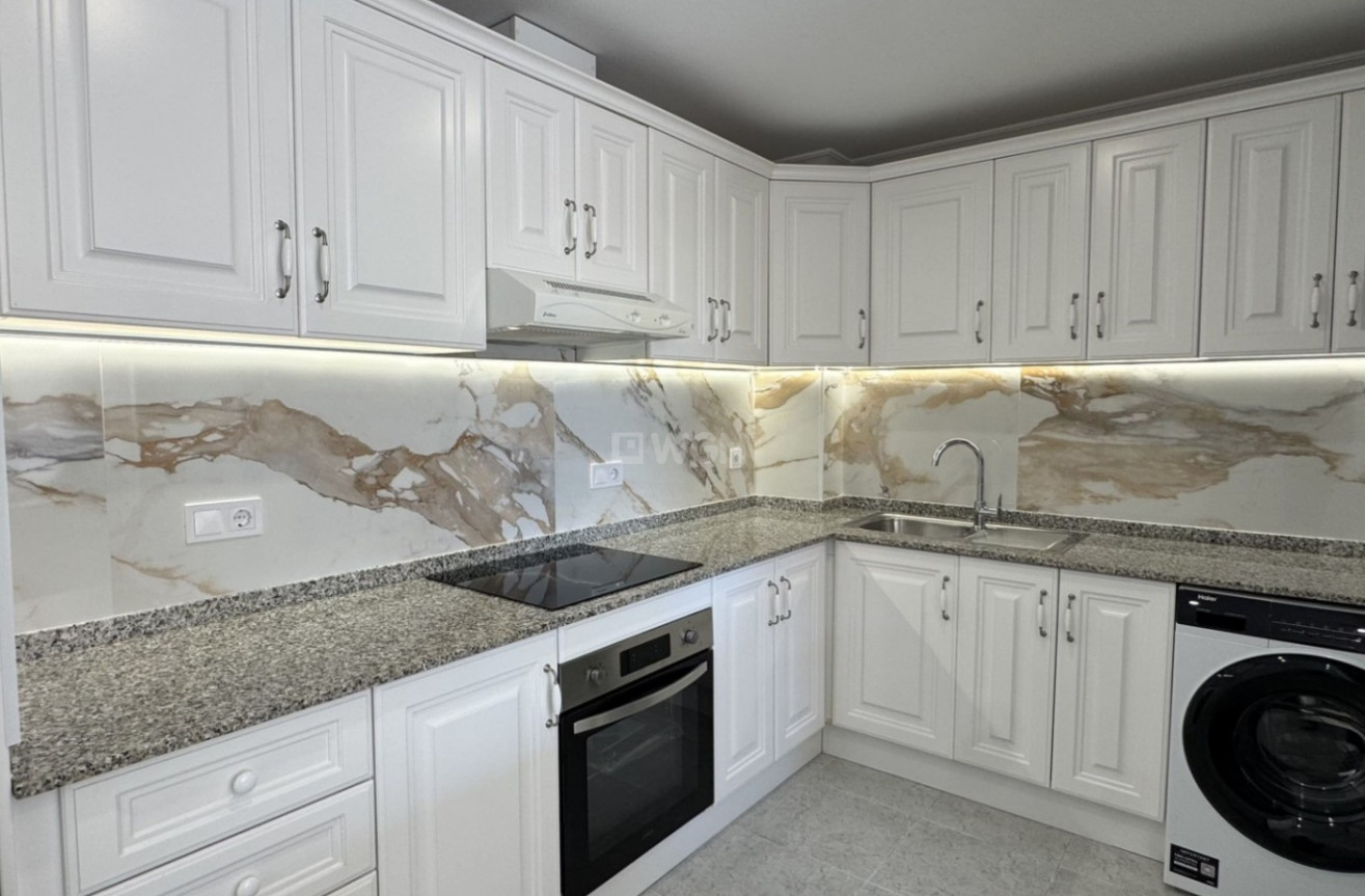 Odsprzedaż - Mieszkanie w bloku - Orihuela Costa - Costa Blanca