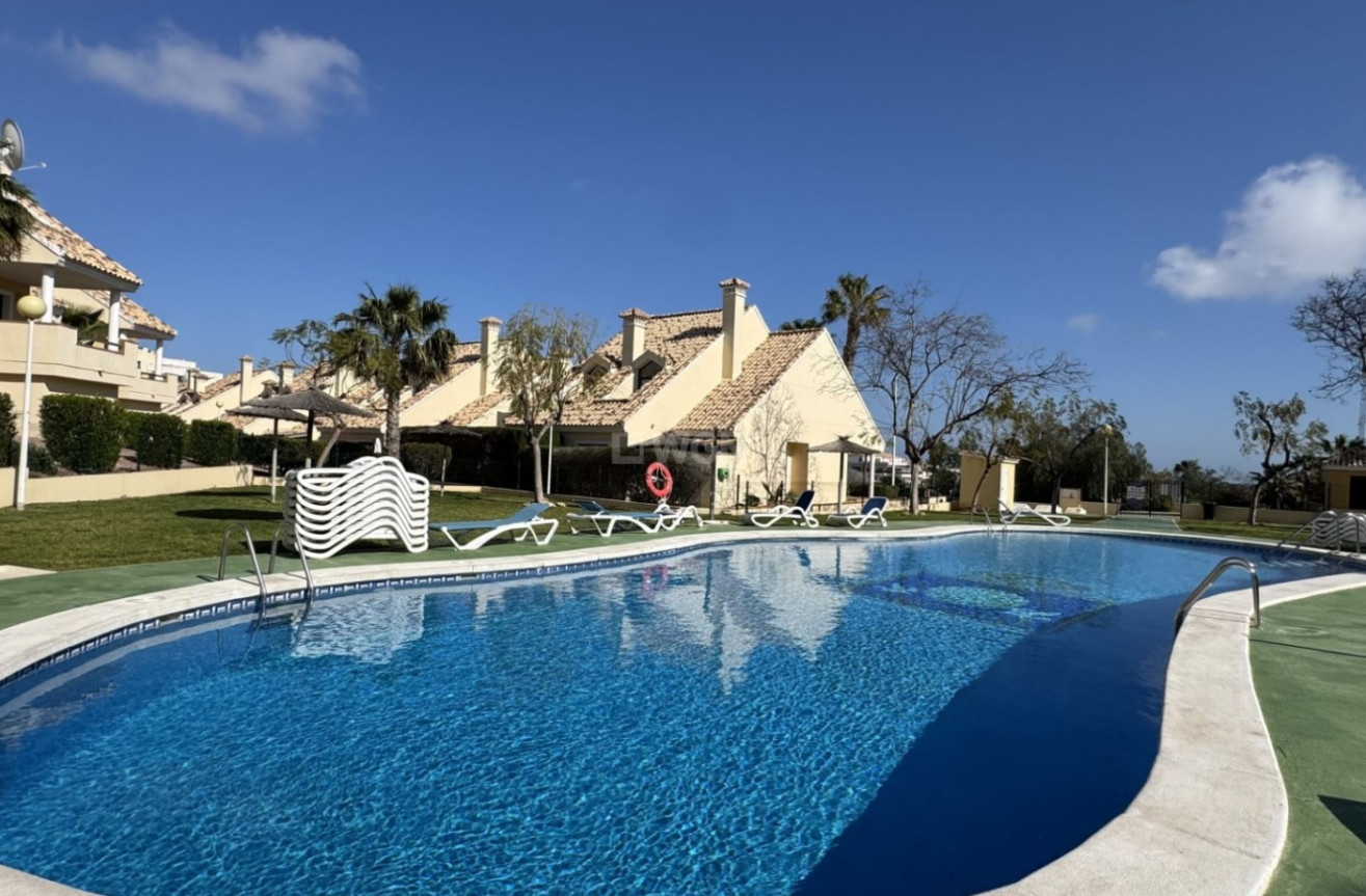 Odsprzedaż - Mieszkanie w bloku - Orihuela Costa - Costa Blanca