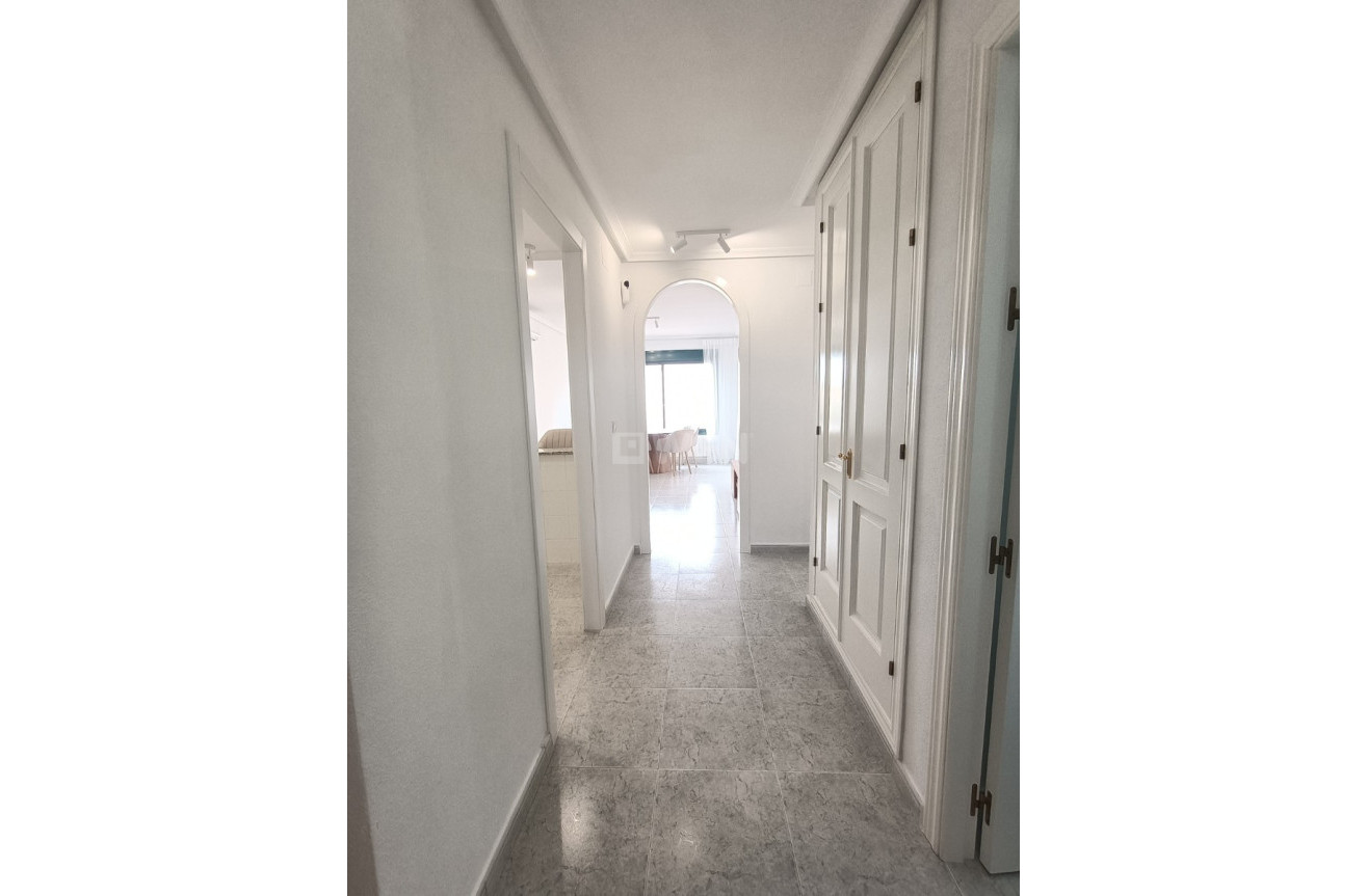 Odsprzedaż - Mieszkanie w bloku - Orihuela Costa - Costa Blanca