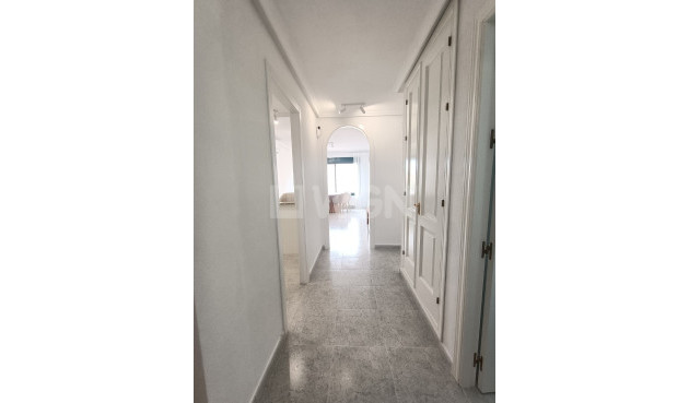 Odsprzedaż - Mieszkanie w bloku - Orihuela Costa - Costa Blanca