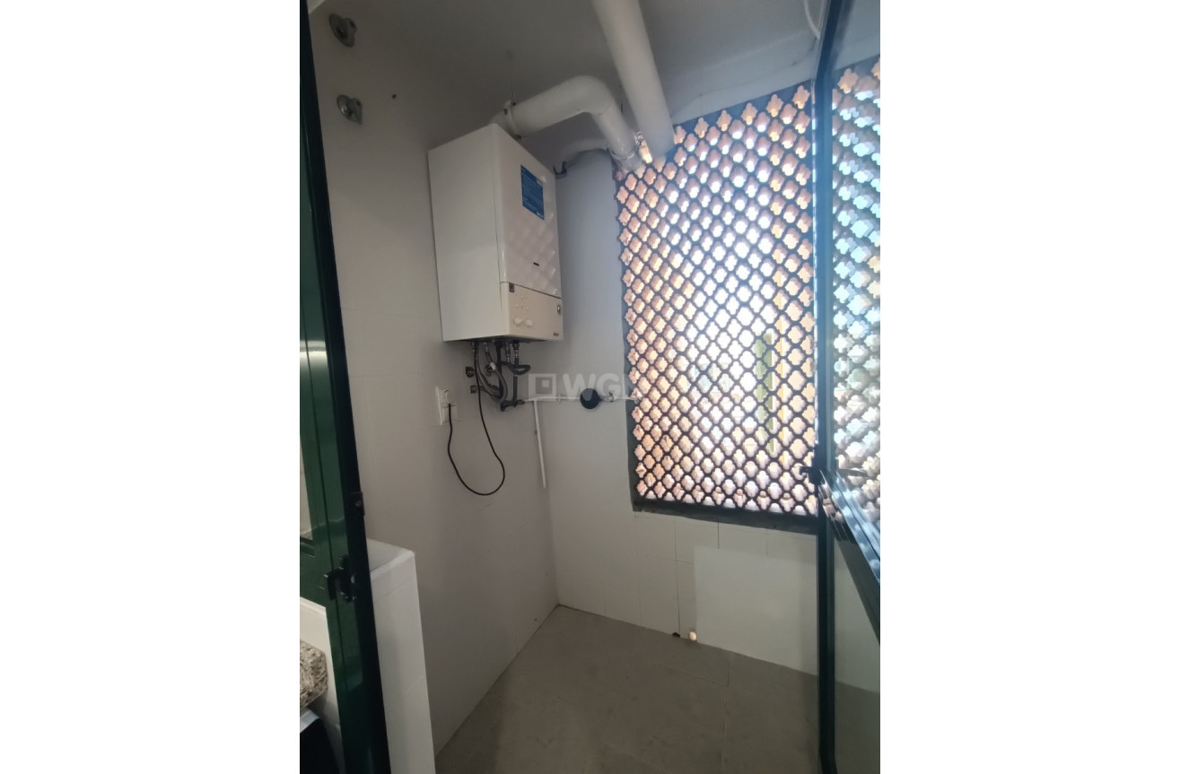 Odsprzedaż - Mieszkanie w bloku - Orihuela Costa - Costa Blanca