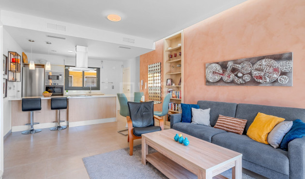 Odsprzedaż - Kamienica - Formentera del Segura - Costa Blanca