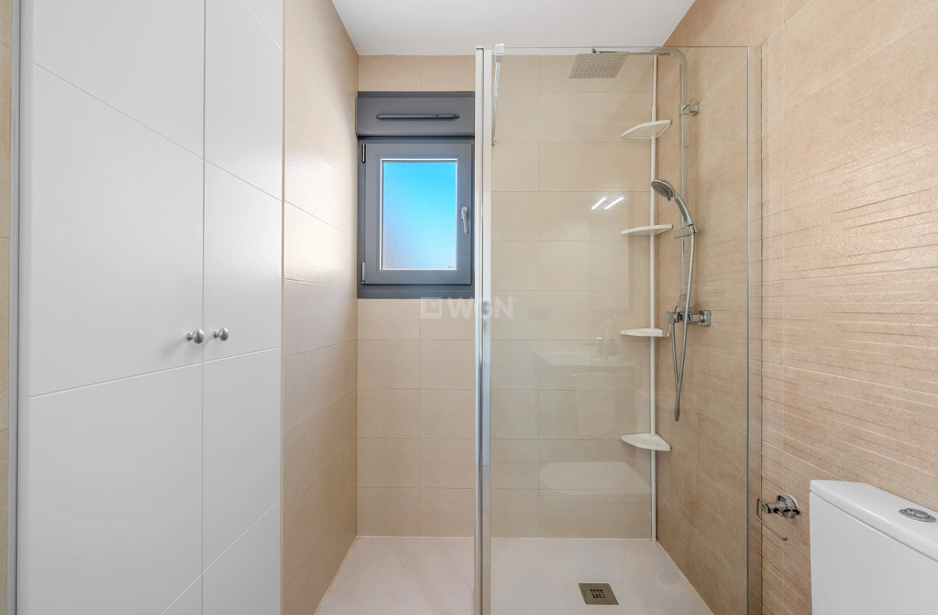 Odsprzedaż - Kamienica - Formentera del Segura - Costa Blanca