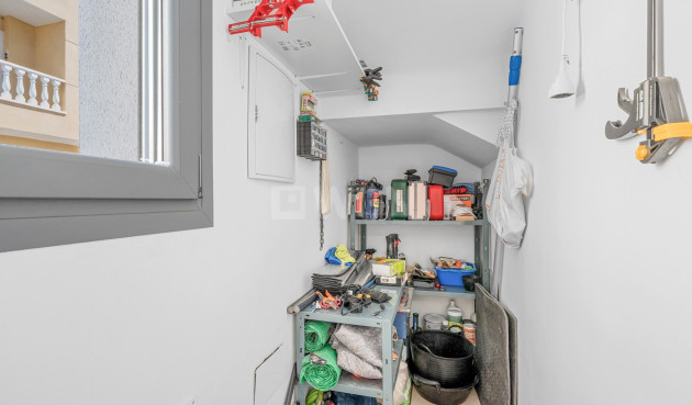 Odsprzedaż - Kamienica - Formentera del Segura - Costa Blanca