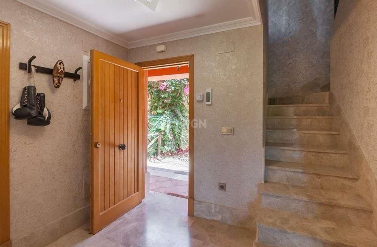 Odsprzedaż - Villa - Marbella - Santa Clara