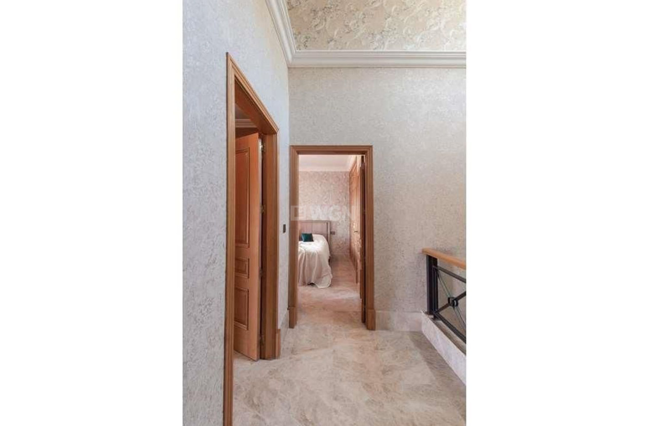 Odsprzedaż - Villa - Marbella - Santa Clara