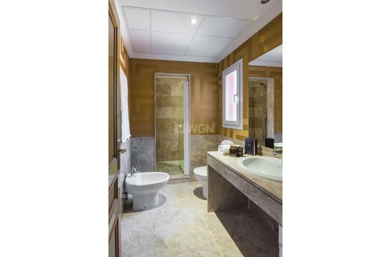 Odsprzedaż - Villa - Marbella - Santa Clara