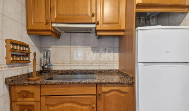 Odsprzedaż - Mieszkanie w bloku - Torrevieja - PARQUE DE LAS NACIONES