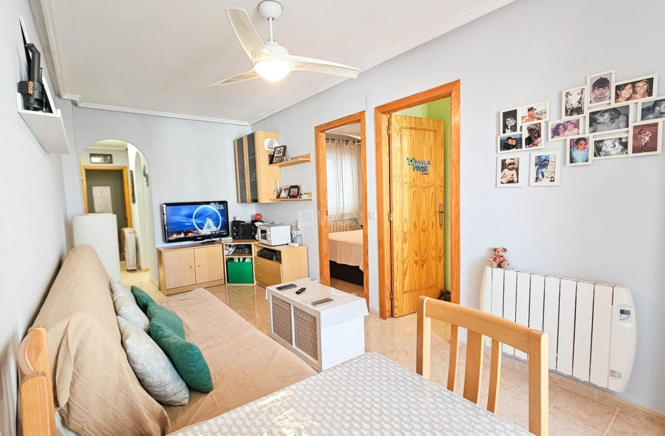 Reventa - Apartamento / piso - Torrevieja - Centro