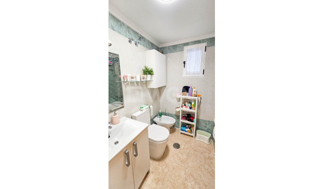 Reventa - Apartamento / piso - Torrevieja - Centro