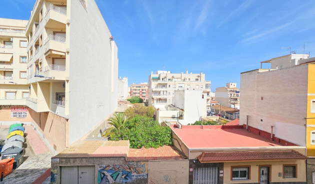 Reventa - Apartamento / piso - Torrevieja - Centro