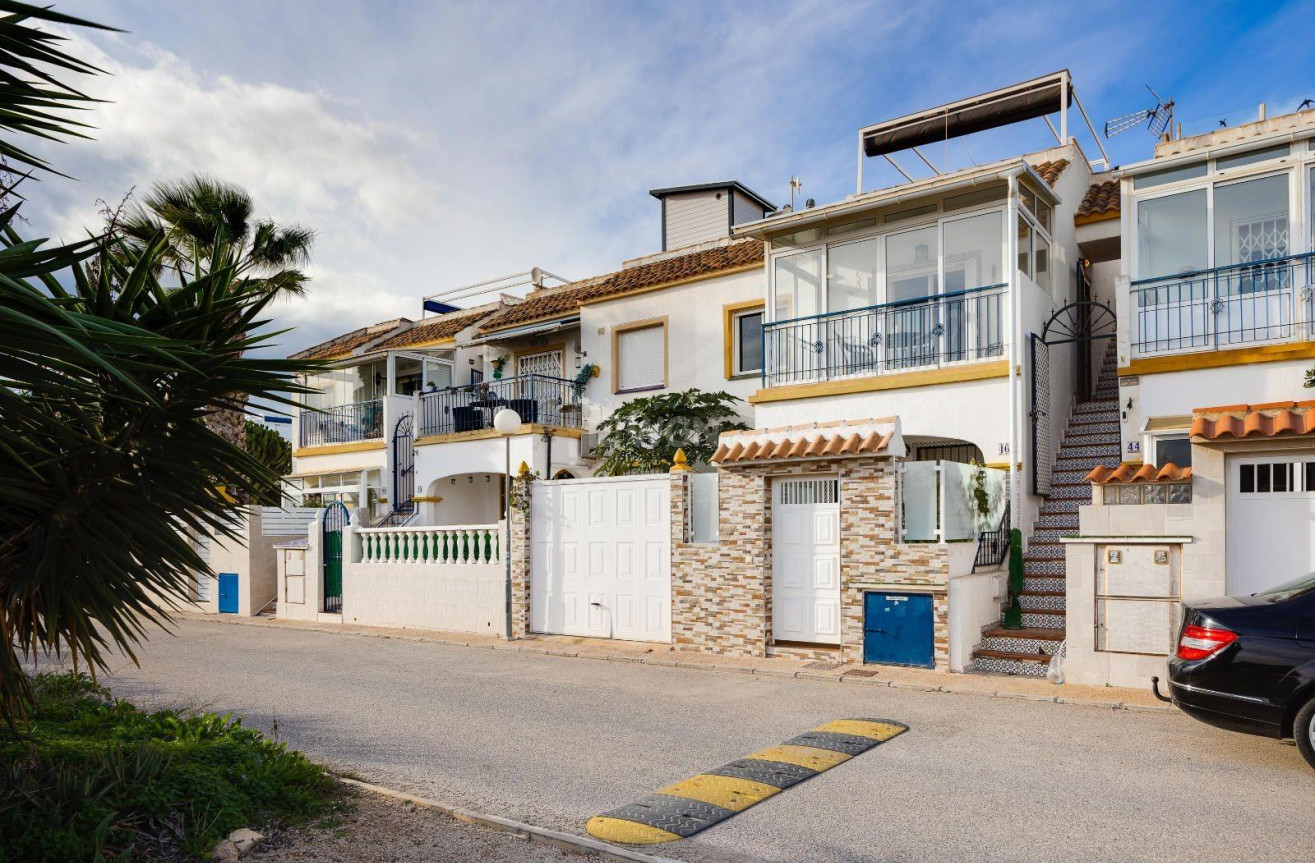 Odsprzedaż - Bungalow - Torrevieja - La Siesta - El Salado - Torreta