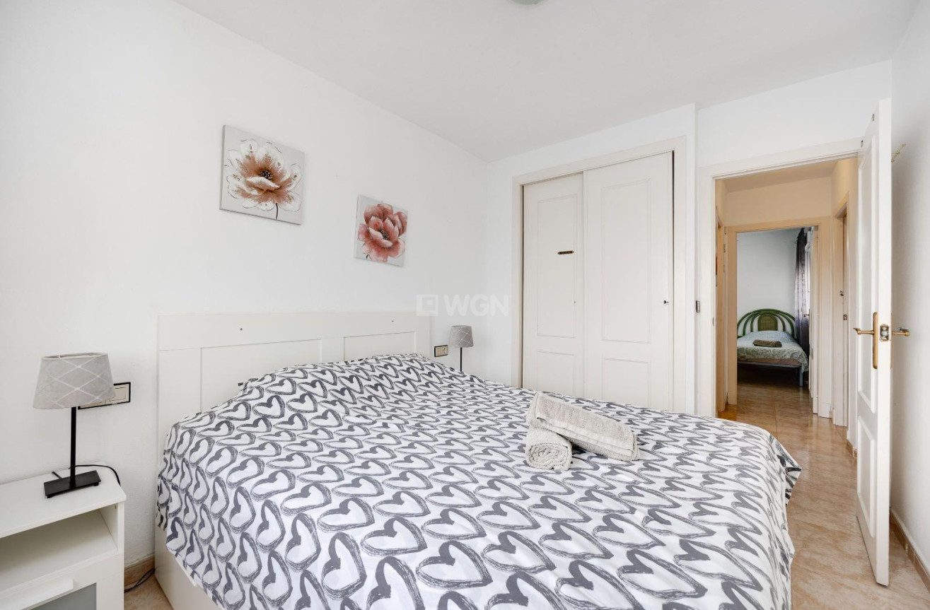 Odsprzedaż - Bungalow - Torrevieja - La Siesta - El Salado - Torreta