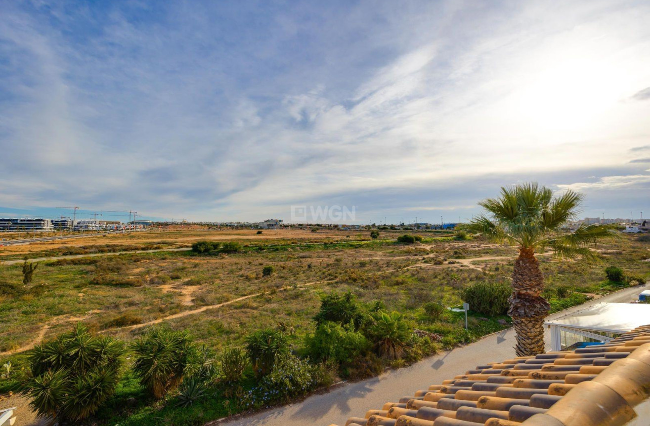 Odsprzedaż - Bungalow - Torrevieja - La Siesta - El Salado - Torreta