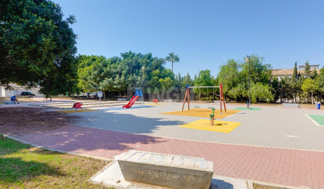 Odsprzedaż - Bungalow - Torrevieja - La Siesta - El Salado - Torreta