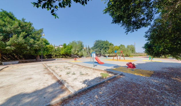 Odsprzedaż - Bungalow - Torrevieja - La Siesta - El Salado - Torreta