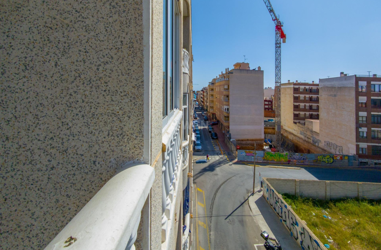 Wiederverkauf - Wohnung - Torrevieja - Estacion De Autobuses